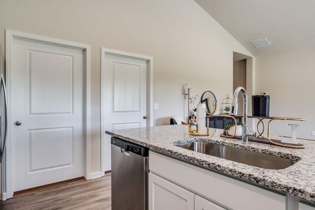 931 N Forestview St, Wichita, KS 67235