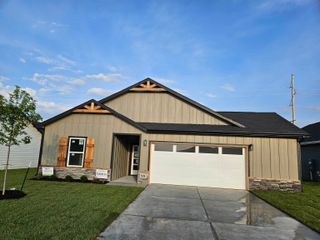 931 N Forestview St, Wichita, KS 67235