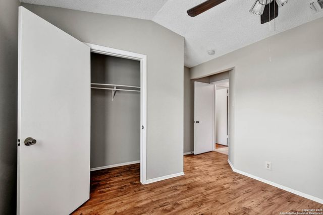 9738 Hidden Brook, San Antonio, TX 78250