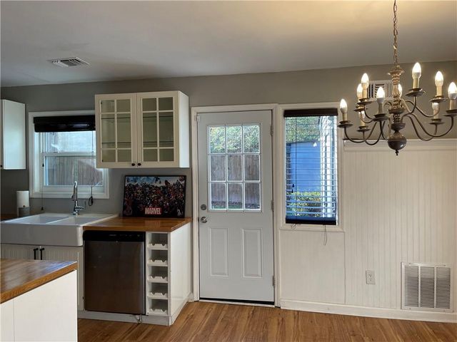 3539 Kennesaw Station Drive NW, Kennesaw, GA 30144