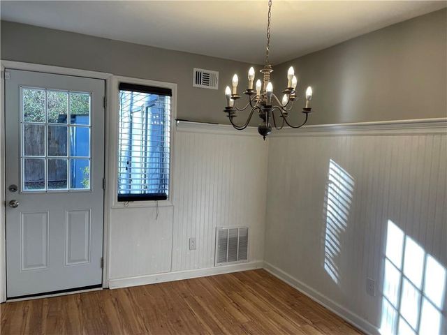 3539 Kennesaw Station Drive NW, Kennesaw, GA 30144