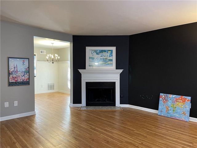 3539 Kennesaw Station Drive NW, Kennesaw, GA 30144