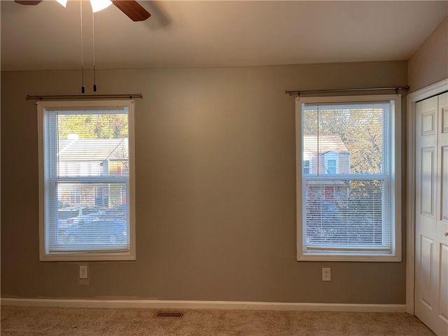 3539 Kennesaw Station Drive NW, Kennesaw, GA 30144