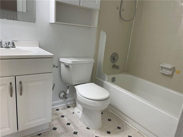 3539 Kennesaw Station Drive NW, Kennesaw, GA 30144