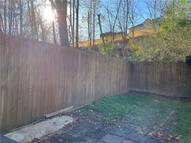 3539 Kennesaw Station Drive NW, Kennesaw, GA 30144