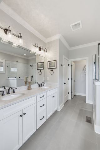 2036 Kestrel Ln, Spring Hill, TN 37174