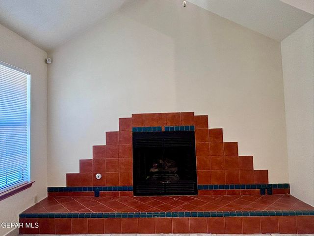 11670 RUFUS BRIJALBA Drive, El Paso, TX 79936