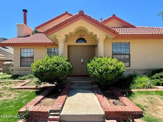 11670 RUFUS BRIJALBA Drive, El Paso, TX 79936