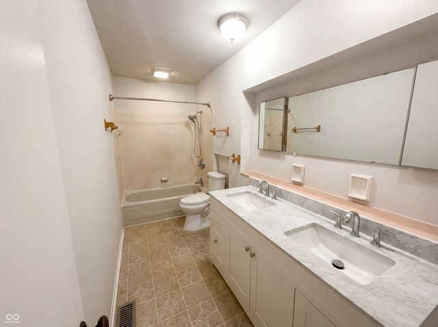 3011 Cameron Street, Indianapolis, IN 46203