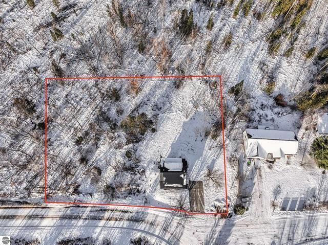 1713 Vanderlip Road, Traverse City, MI 49686