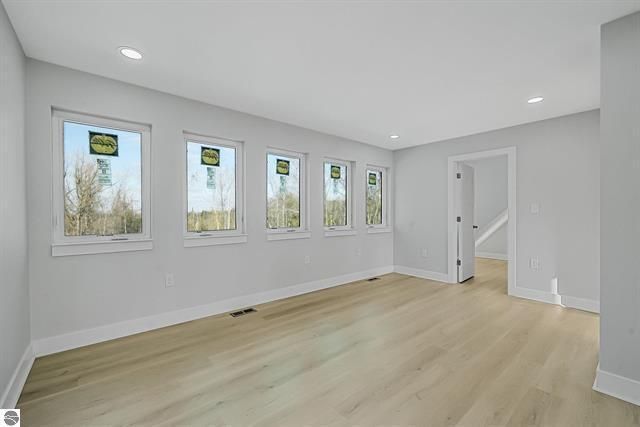 1713 Vanderlip Road, Traverse City, MI 49686