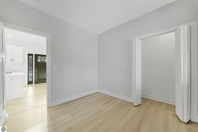 1713 Vanderlip Road, Traverse City, MI 49686