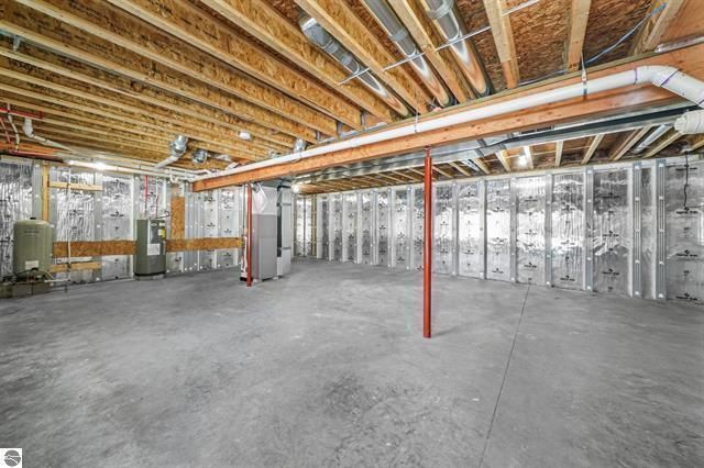 1713 Vanderlip Road, Traverse City, MI 49686