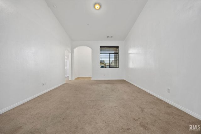 5301 Baja Drive, Bakersfield, CA 93307