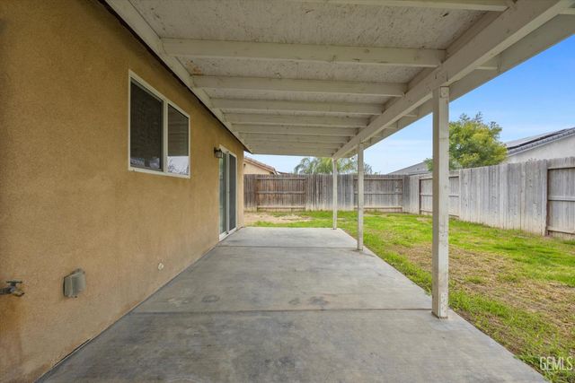 5301 Baja Drive, Bakersfield, CA 93307