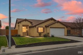 5301 Baja Drive, Bakersfield, CA 93307