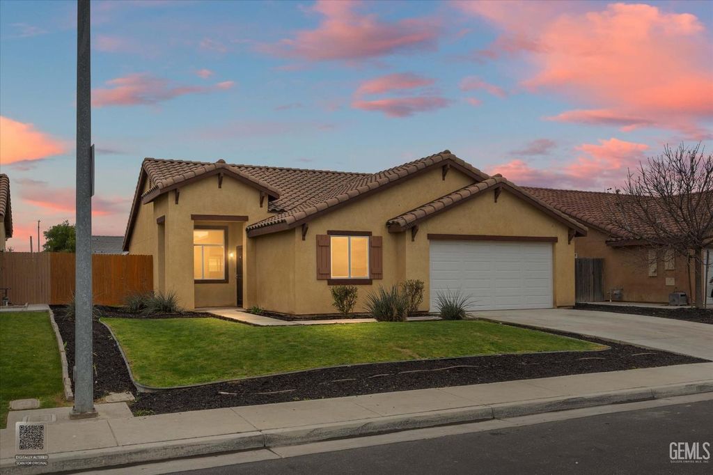 5301 Baja Drive, Bakersfield, CA 93307