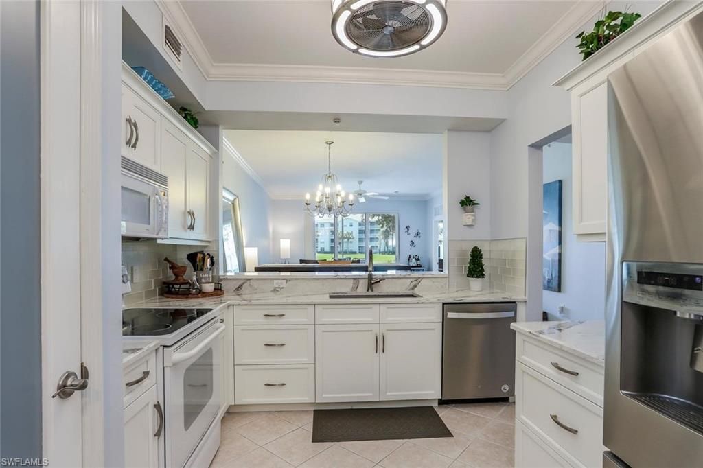 3996 Bishopwood CT E 103, NAPLES, FL 34114 — photo 3