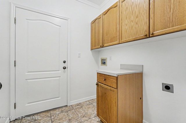 3663 Meadowlark Way, Melbourne, FL 32904