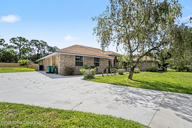 3663 Meadowlark Way, Melbourne, FL 32904