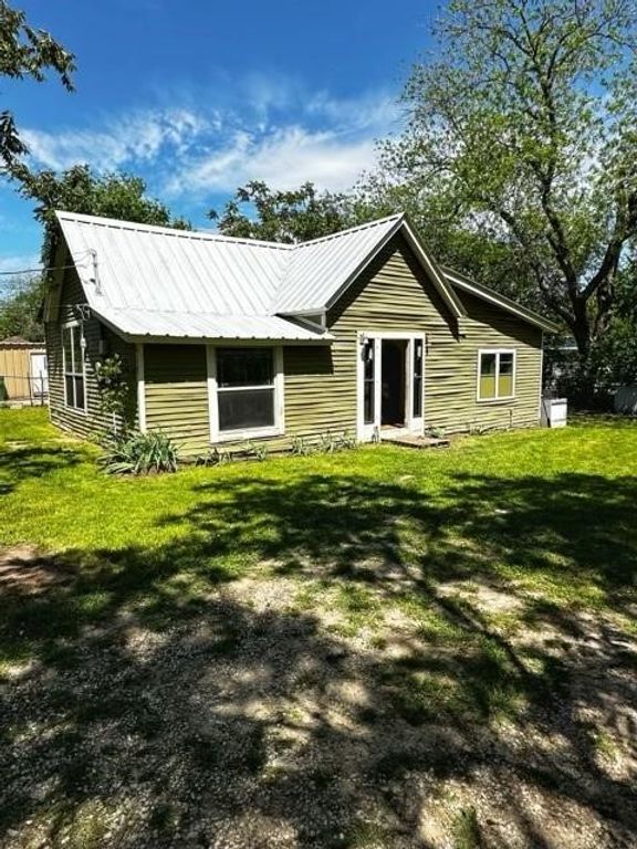 515 S Park Street, Dublin, TX 76446