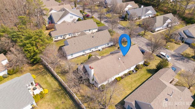 20 Winding River Road, Lakewood, NJ 08701