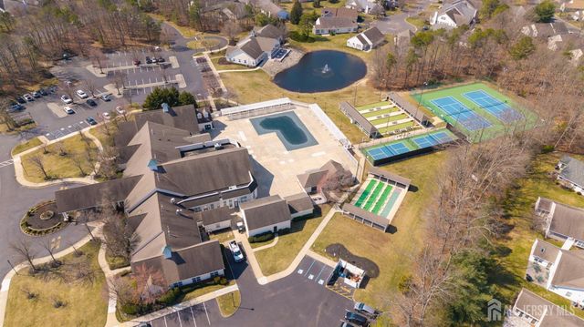 20 Winding River Road, Lakewood, NJ 08701