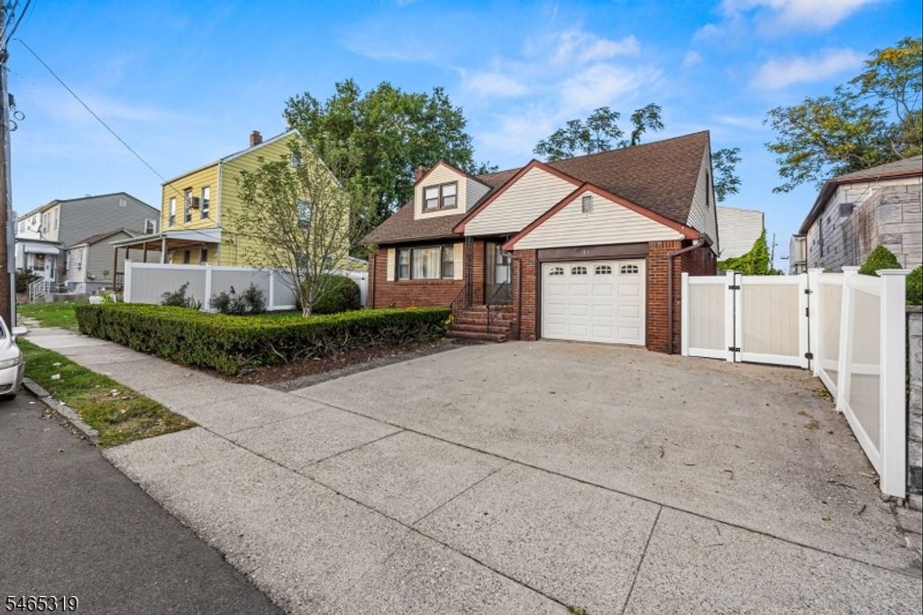 113 Carlisle Ave, Paterson City, NJ 07501 — photo 2