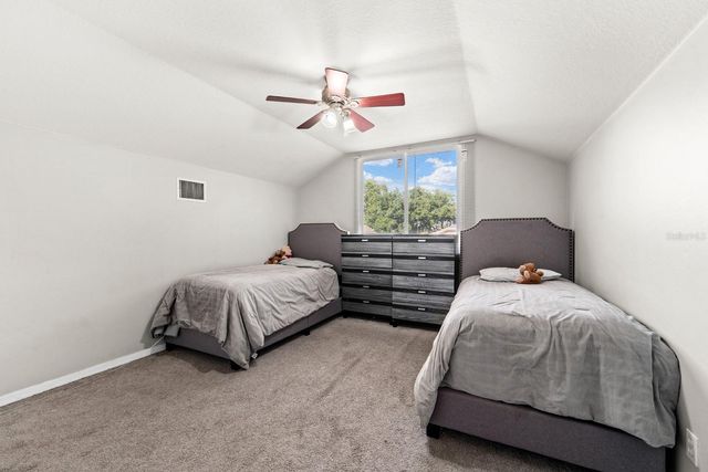 4814 PORTOBELLO CIRCLE, Valrico, FL 33596