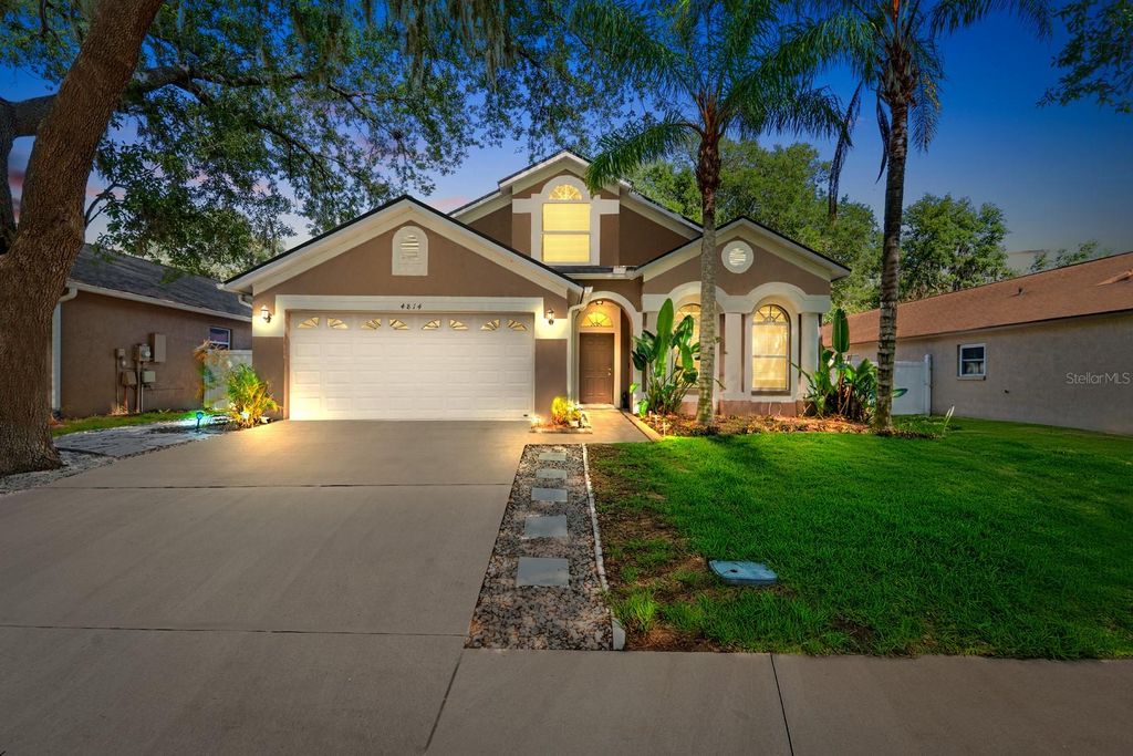 4814 PORTOBELLO CIRCLE, Valrico, FL 33596