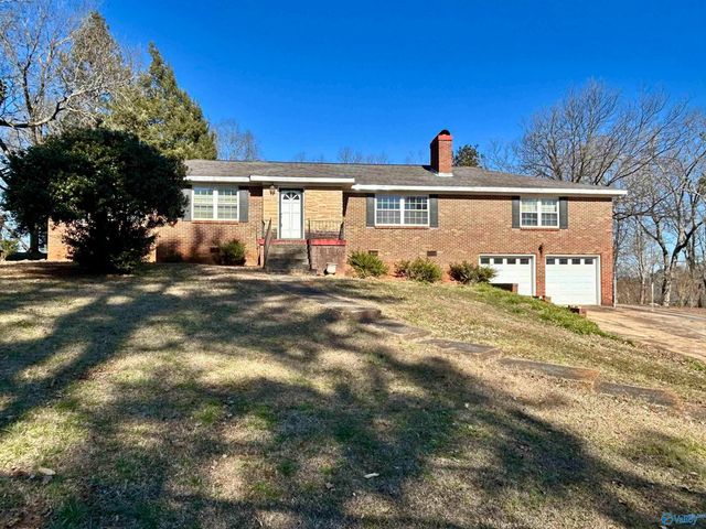 2432 Scenic Drive, Gadsden, AL 35901