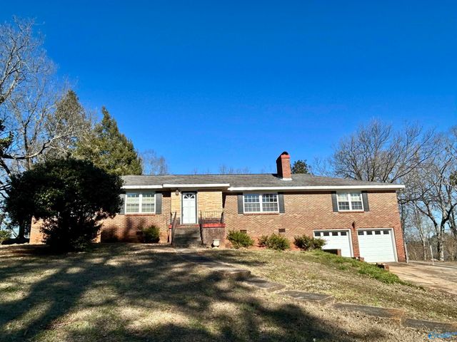 2432 Scenic Drive, Gadsden, AL 35901