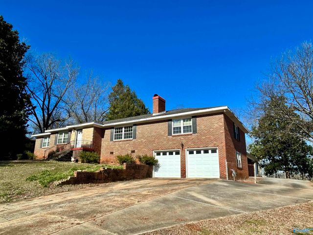 2432 Scenic Drive, Gadsden, AL 35901