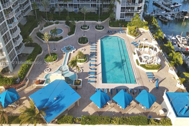 7601 E Treasure Dr 2220, North Bay Village, FL 33141