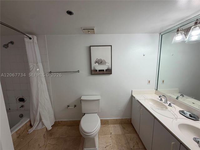 7601 E Treasure Dr 2220, North Bay Village, FL 33141