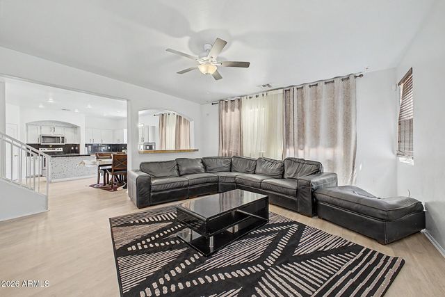 9204 W RIVERSIDE Avenue, Tolleson, AZ 85353