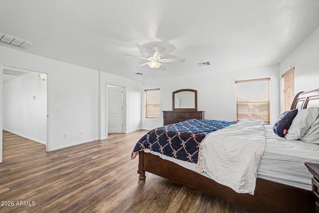 9204 W RIVERSIDE Avenue, Tolleson, AZ 85353