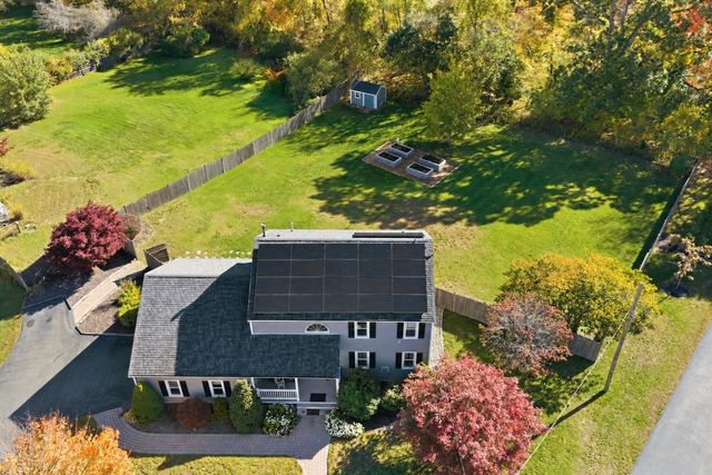 70 Nelson Dr, Bridgewater, MA 02324