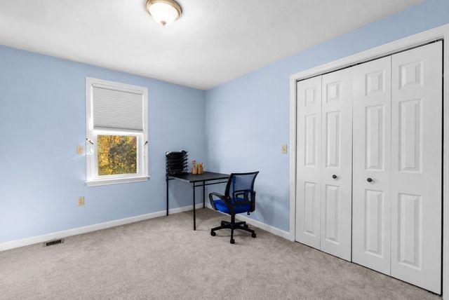 70 Nelson Dr, Bridgewater, MA 02324