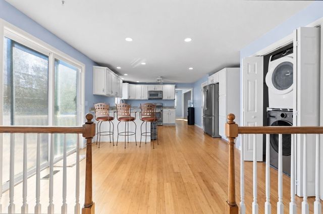 70 Nelson Dr, Bridgewater, MA 02324