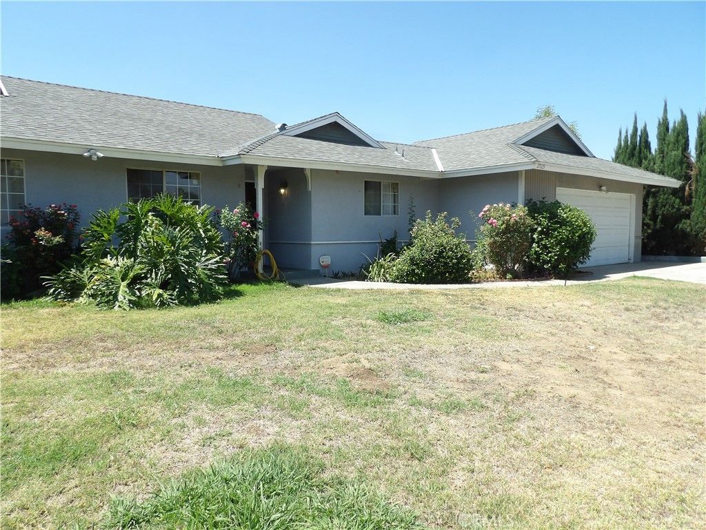 27123 Stratford Street, Highland, CA 92346