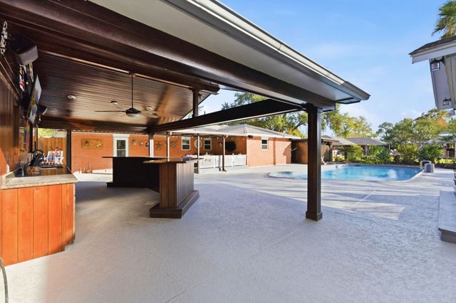 3809 Hardin Road, Baytown, TX 77521