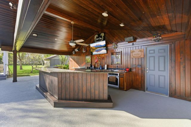 3809 Hardin Road, Baytown, TX 77521