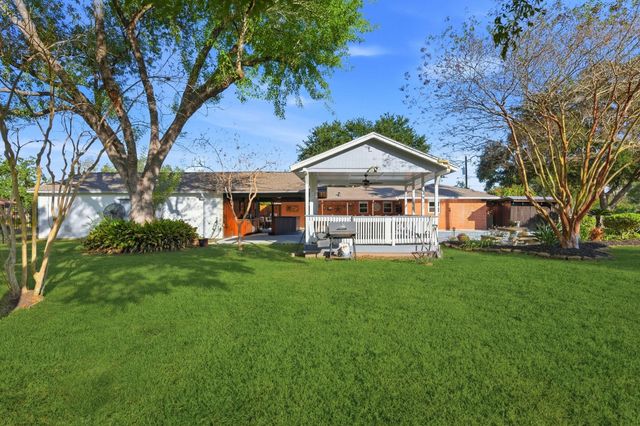 3809 Hardin Road, Baytown, TX 77521