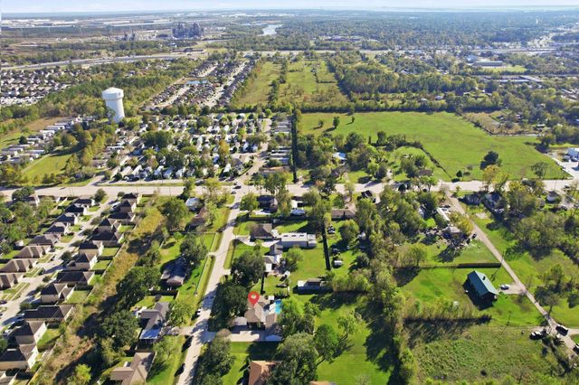 3809 Hardin Road, Baytown, TX 77521