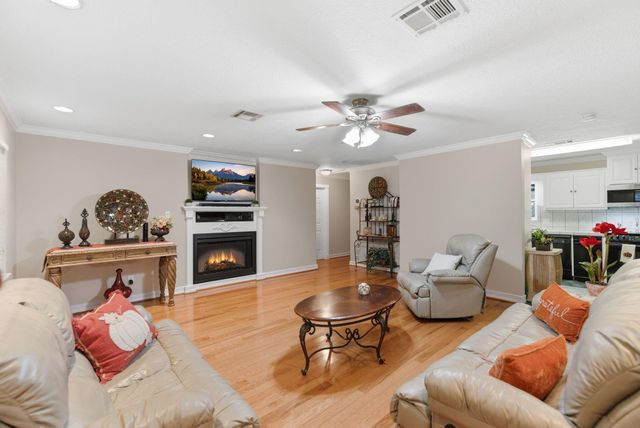 3809 Hardin Road, Baytown, TX 77521