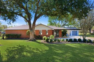 3809 Hardin Road, Baytown, TX 77521