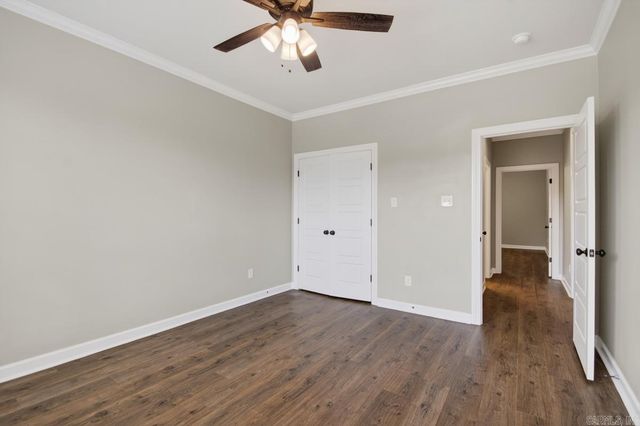 9880 Willow Brook Dr, Sherwood, AR 72120