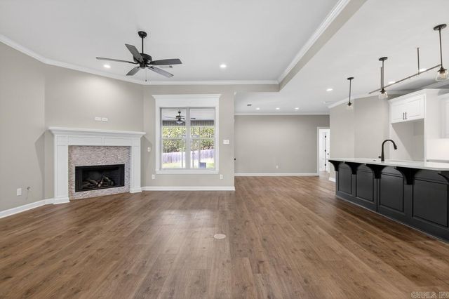 9880 Willow Brook Dr, Sherwood, AR 72120