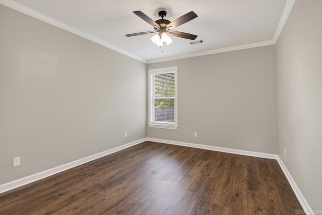 9880 Willow Brook Dr, Sherwood, AR 72120